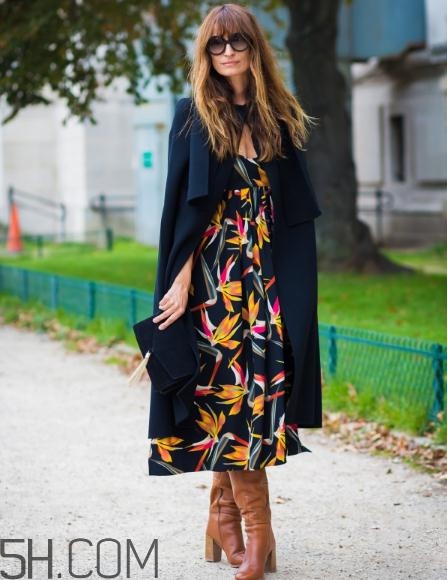 斗篷外套怎么搭配？斗篷外套搭配圖片