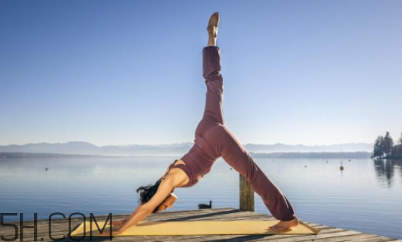 高溫瑜珈和常溫瑜伽哪個(gè)好？感冒可以練瑜伽嗎？