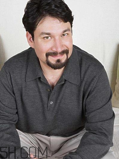 肺氣腫喝什么茶最好？肺氣腫喝什么湯好？