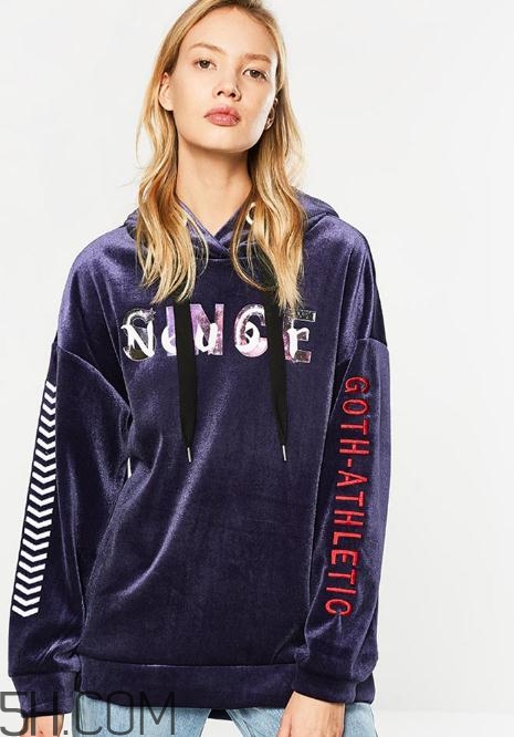 ca的衣服貴嗎？ca衣服什么價位？