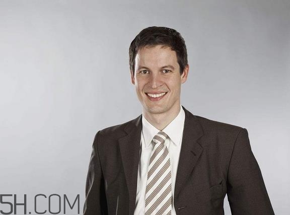 肺氣腫會(huì)咳嗽嗎？肺氣腫會(huì)咳血嗎？