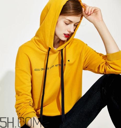 紅袖的衣服質(zhì)量怎么樣？紅袖的衣服什么檔次？