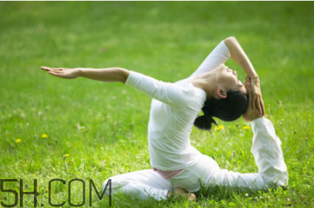 練瑜伽如何減肚子贅肉？練瑜伽瘦肚子的飲食要點(diǎn)