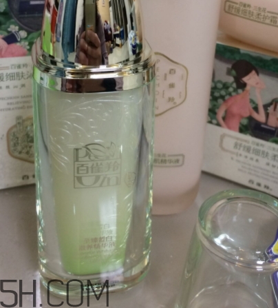 百雀羚精華液怎么打開？百雀羚精華液怎么開蓋