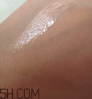 百雀羚精華液多少錢？百雀羚精華液好用嗎？