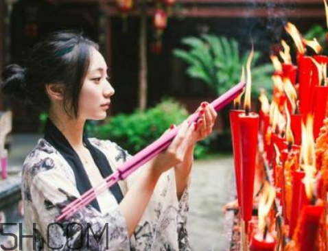 重陽節(jié)可以燒香嗎？九月九給佛家上供嗎？