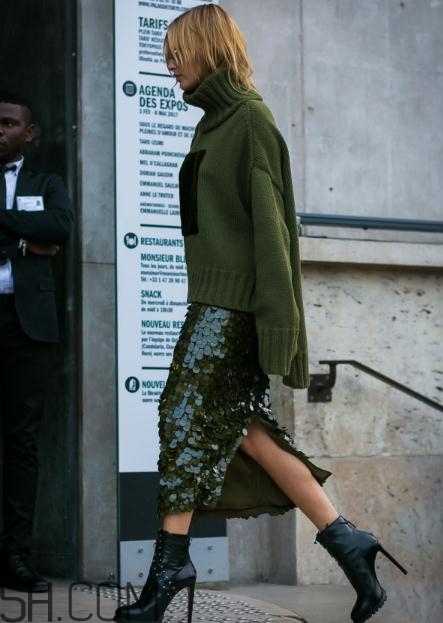 肩寬的女生冬天怎么穿？肩寬的女生冬天穿搭技巧