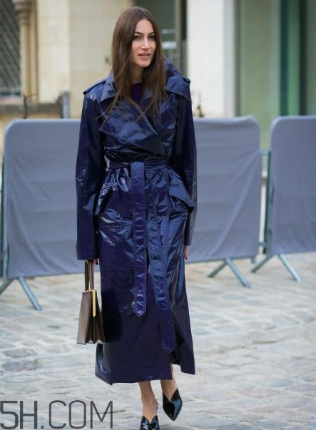 肩窄的女生穿什么大衣？適合肩窄女生的大衣款式