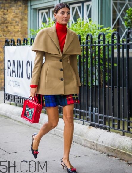 肩窄的女生冬天怎么穿？肩窄的女生冬天穿搭技巧