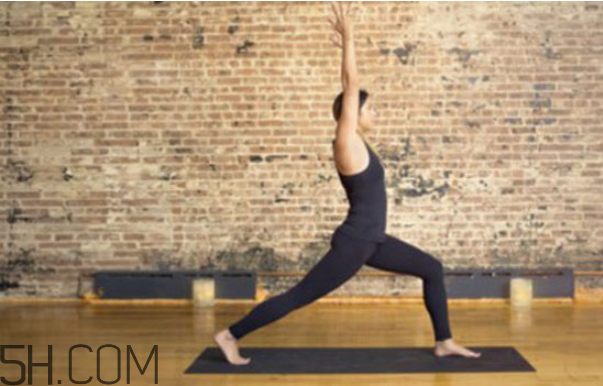 經(jīng)期可以練瑜伽嗎？瘦小腿的瑜伽動(dòng)作