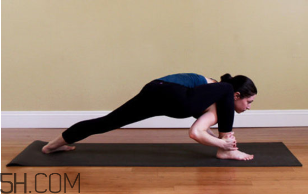 經(jīng)期怎么練瑜伽？經(jīng)期練瑜伽的注意事項(xiàng)