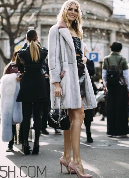 中長款皮草怎么搭配？中長款皮草搭配圖片