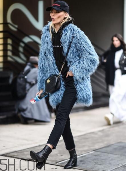 中長款皮草怎么搭配？中長款皮草搭配圖片