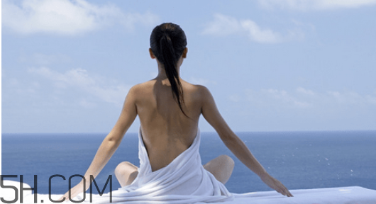 飯后多久可以練瑜伽？練高溫瑜伽的注意事項(xiàng)