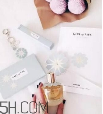 elie saab girl of now香水怎么樣？girl of now香水好聞嗎