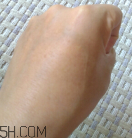 香柏樹(shù)德國(guó)洋甘菊純露怎么樣 洋甘菊純露怎么用 香柏樹(shù)德國(guó)洋甘菊純露怎么樣 洋甘菊純露怎么用