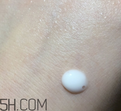 百雀羚肌初賦活系列怎么樣？百雀羚肌初賦活系列適合年齡