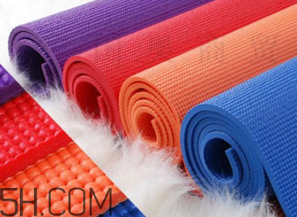 瑜伽墊的清洗 瑜伽墊使用注意事項(xiàng) 瑜伽墊的清洗 瑜伽墊使用注意事項(xiàng)