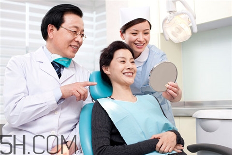 甲亢為什么會(huì)突眼？甲亢為什么會(huì)低鉀？