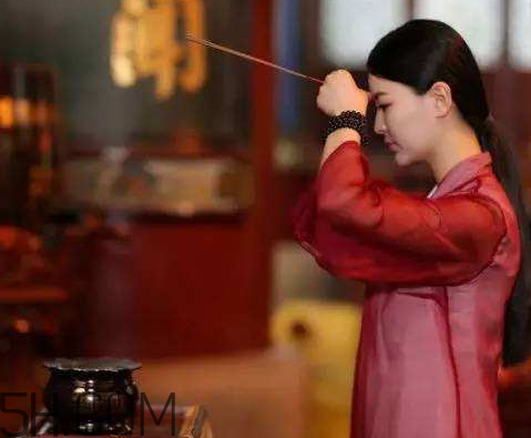 九月九怎么給仙家燒錢 九月九怎么給仙家上供 九月九怎么給仙家燒錢 九月九怎么給仙家上供