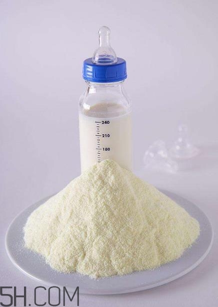 諾優(yōu)能和愛他美哪個好？愛他美好還是諾優(yōu)能好？