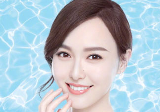 珀萊雅表情奇幻冒險定制款BAO富大禮包多少錢？有什么？