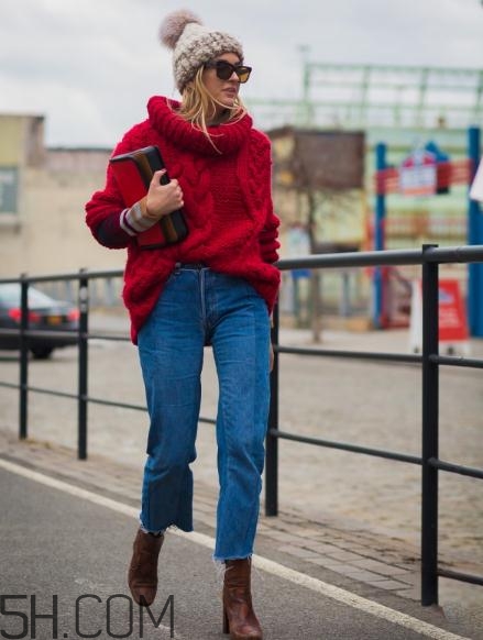 肩窄的女生穿什么毛衣好看？適合肩窄女生的毛衣款式