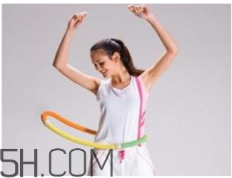 轉(zhuǎn)呼啦圈多久能減肥？呼啦圈能減腹部贅肉嗎？