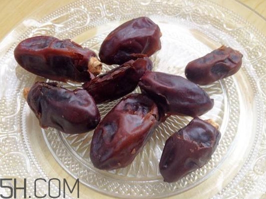 椰棗是天然的嗎？椰棗是蜜棗嗎