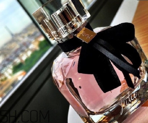ysl圣羅蘭mon paris香水好聞嗎？mon paris香水香調(diào)