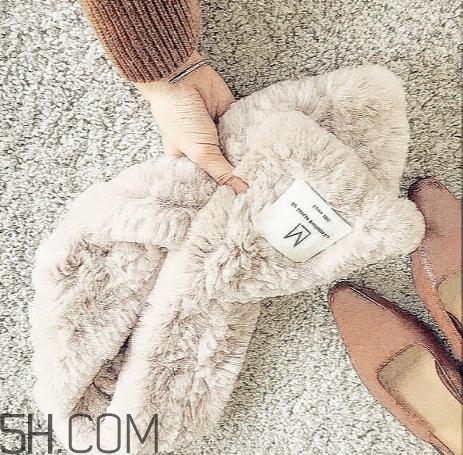 獺兔毛圍巾怎么清洗？獺兔毛圍巾掉毛怎么辦？