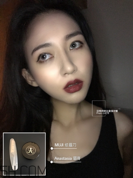 90年代香港女明星復(fù)古妝容怎么畫_妝容教程 90年代香港女明星復(fù)古妝容怎么畫_妝容教程