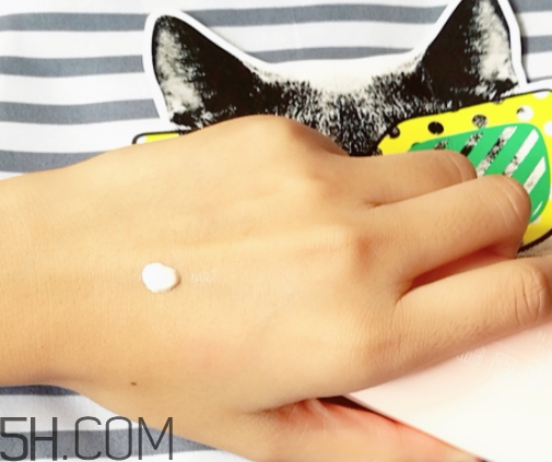 京潤珍珠防曬霜價(jià)格 京潤珍珠防曬霜怎么用 京潤珍珠防曬霜價(jià)格 京潤珍珠防曬霜怎么用