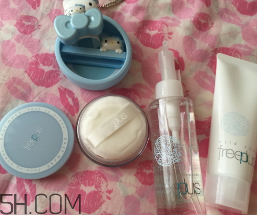 芙麗芳絲Hello Kitty套裝怎么樣？多少錢？