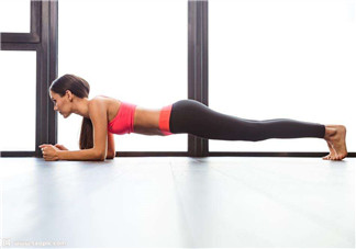 平板支撐一般人能堅持多久？平板支撐每天做多久合適？