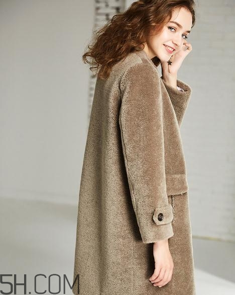 羊剪絨大衣起球嗎？羊剪絨大衣起球怎么辦？