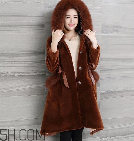 羊剪絨大衣起球嗎？羊剪絨大衣起球怎么辦？