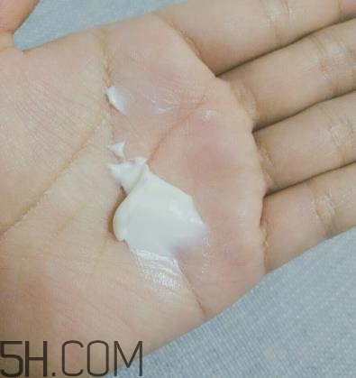 深海四十噚面霜哪里買？深海四十噚面霜含激素嗎？