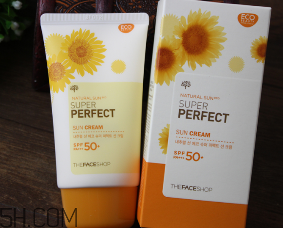 韓國(guó)防曬霜排行榜10強(qiáng) 不同膚質(zhì)怎么選擇防曬霜？