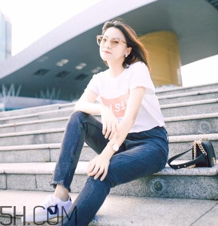 李維斯牛仔褲多少錢？李維斯牛仔褲價格