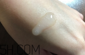 歐珀萊恒久肌底循環(huán)精華露基礎(chǔ)型適合什么年齡? 歐珀萊恒久肌底循環(huán)精華露基礎(chǔ)型適合什么年齡?