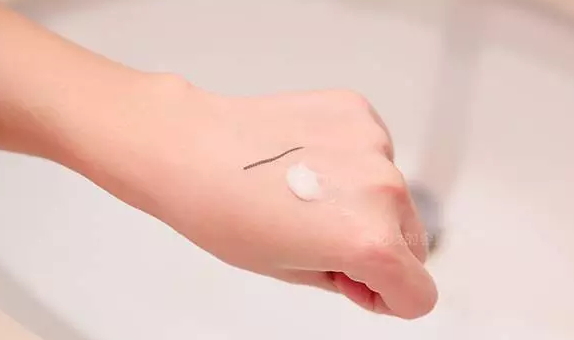 泰國(guó)sa ad na潔面儀怎么用？泰國(guó)sa ad na潔面儀使用方法