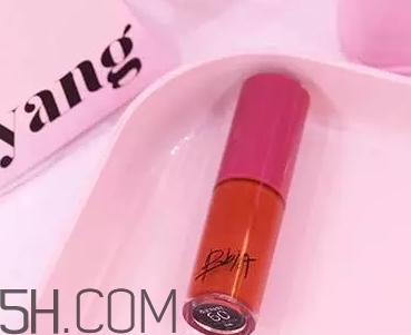 萬圣節(jié)南瓜妝怎么化？萬圣節(jié)南瓜少女妝