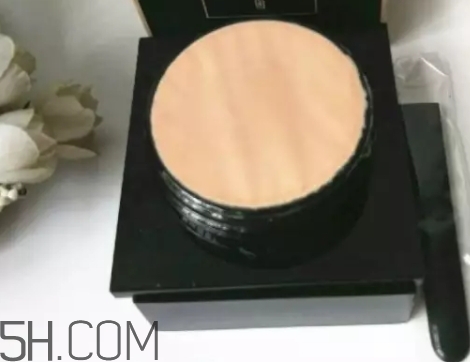 serge lutens蘆丹氏粉霜怎么用？蘆丹氏粉霜用法