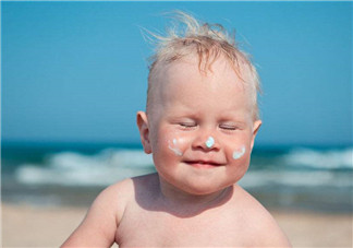 天天涂防曬霜有什么好處？嬰兒防曬霜推薦