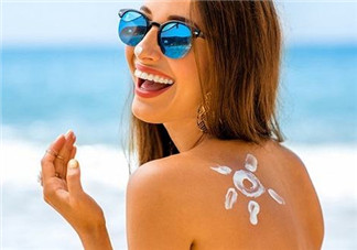 安耐曬各種顏色瓶子的區(qū)別？防曬霜可以直接涂在臉上嗎？