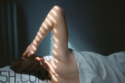 如何擁有高質(zhì)量睡眠？早醒性失眠的治療方法