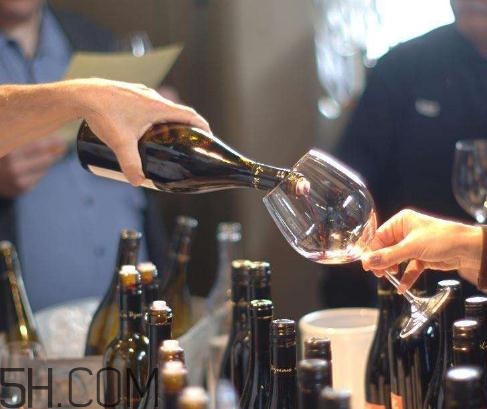 喝酒對血壓有影響嗎？喝酒會引起高血壓嗎？