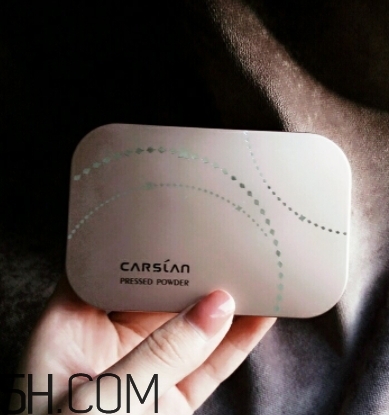 卡姿蘭粉餅怎么用？卡姿蘭粉餅使用方法