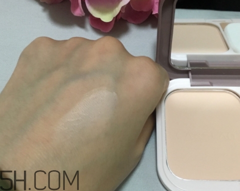 卡姿蘭粉餅怎么用？卡姿蘭粉餅使用方法